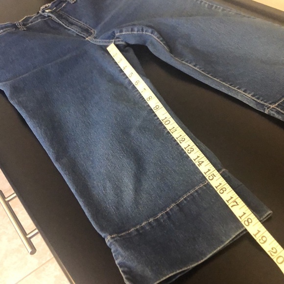 GIANFRANCO FERRE Vintage capri jeans medium stone wash, size 28 US - Picture 7 of 17